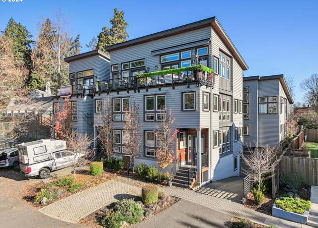 Property at 7926 SE 6th Ave #4, Portland, OR 97202, 3 beds, 3.5 baths