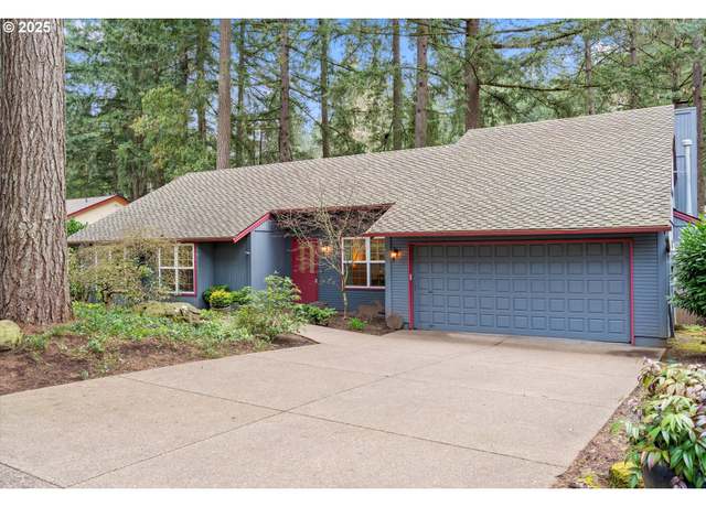 Property at 18715 Indian Creek Dr, Lake Oswego, OR 97035, 3 beds, 2 baths