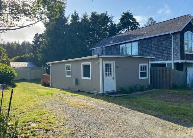 Property at 681 SE Neptune Ave, Lincoln City, OR 97367, 1 bed, 1 bath