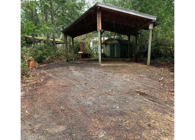 Property at 223 Azalea St, Florence, OR 97439