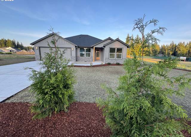 Property at 121 Gassman Rd, Castle Rock, WA 98611, 3 beds, 2 baths