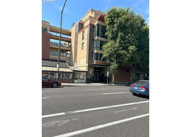 Property at 1620 NE Broadway #543, Portland, OR 97232, 1 bed, 1 bath