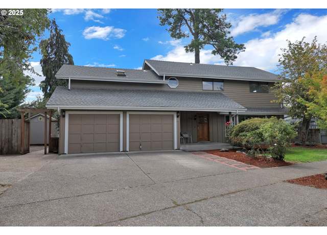 Property at 1154 Backlund Pl, Eugene, OR 97401, 3 beds, 2 baths