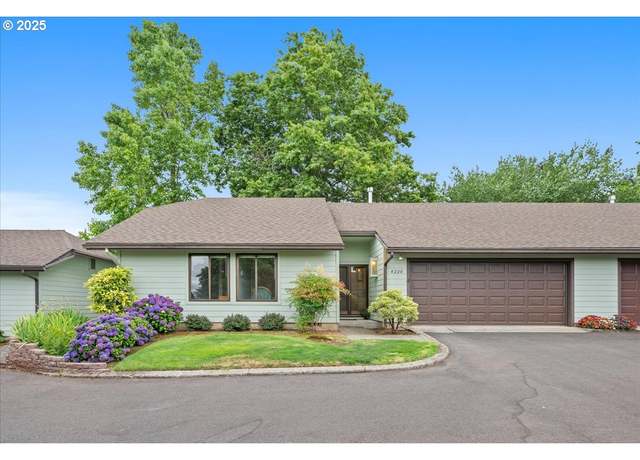 Property at 4220 NE 125th Pl, Portland, OR 97230, 3 beds, 2 baths