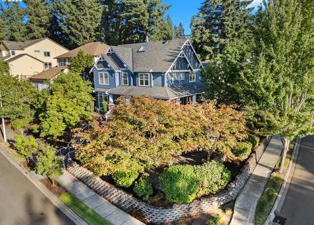 Property at 15119 Oyer Dr, Oregon City, OR 97045, 4 beds, 4 baths