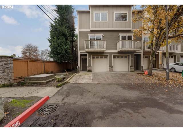 Property at 18445 SW Stepping Stone Dr #15, Beaverton, OR 97003, 3 beds, 2.5 baths