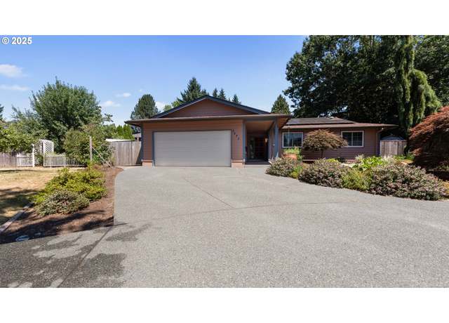 Property at 9473 SW Hume Ct, Tualatin, OR 97062, 3 beds, 2 baths