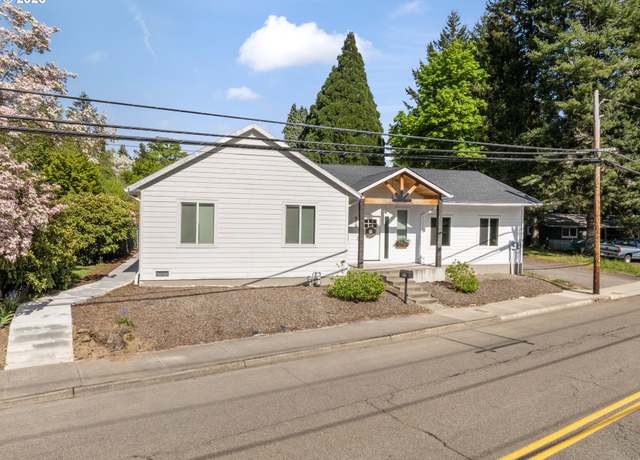 Property at 970 SE Roberts Ave, Gresham, OR 97080, 4 beds, 2 baths