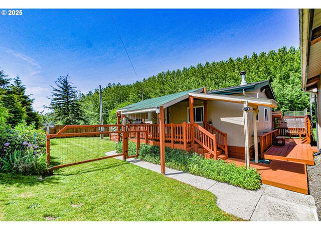 Property at 78135 Point Adams Rd, Clatskanie, OR 97016, 3 beds, 2 baths