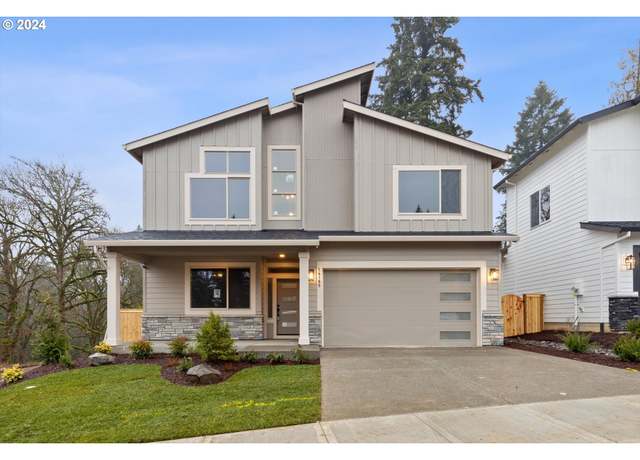 Property at 14189 SE Iseli Ln, Clackamas, OR 97015, 4 beds, 3 baths