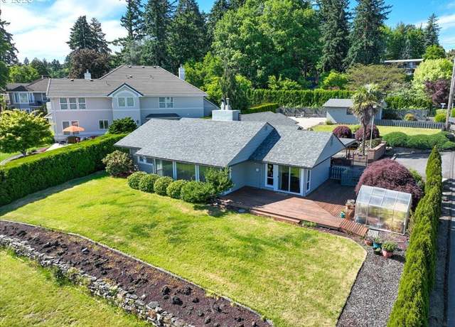 Property at 900 Sleret Ave, Vancouver, WA 98664, 4 beds, 2 baths
