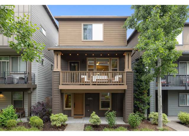 Property at 14192 SW Compass Dr, Beaverton, OR 97005, 4 beds, 2.5 baths