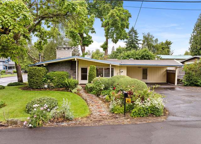 Property at 11605 SW 95th Ave, Portland, OR 97223, 4 beds, 1 bath