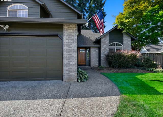 Property at 37198 Rachael Dr, Sandy, OR 97055, 3 beds, 2.5 baths