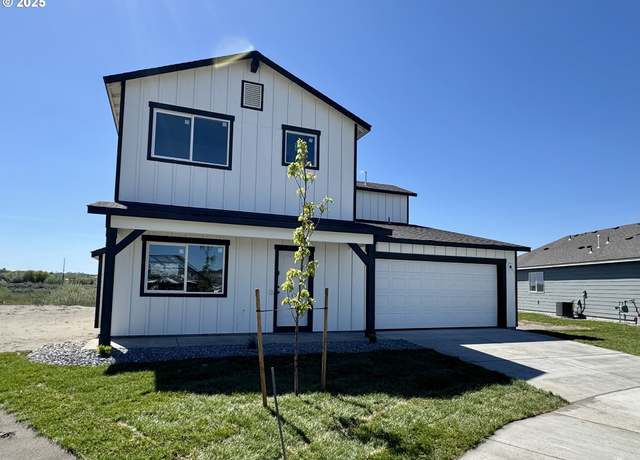 Property at 834 NE Jaci Ct, Hermiston, OR 97838, 4 beds, 2.5 baths