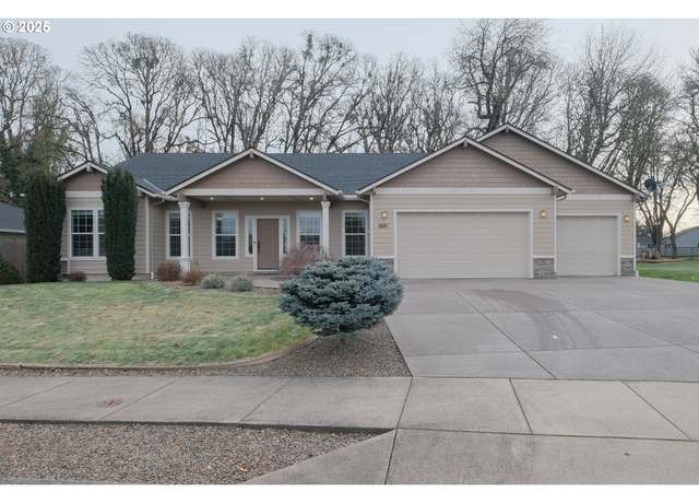 Property at 5821 NE Coquille Ln, Albany, OR 97321, 3 beds, 2.5 baths