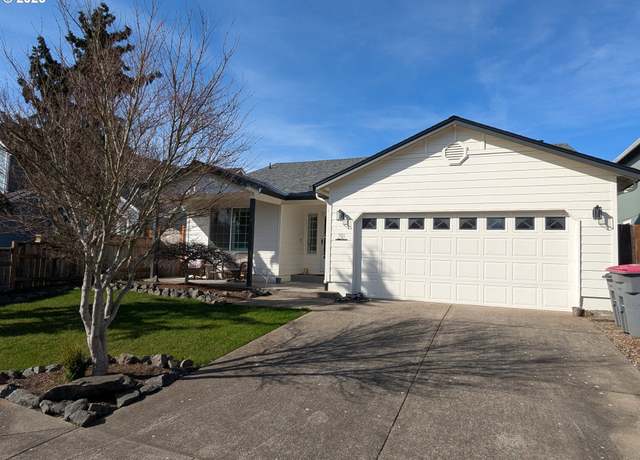 Property at 250 W 13th St, Lafayette, OR 97127, 3 beds, 2 baths