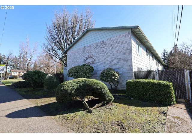 Property at 16360 SE Stark St, Portland, OR 97233, 30 beds, 17 baths