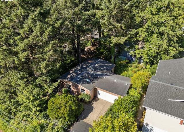 Property at 15 NE Spring Ave, Depoe Bay, OR 97341, 2 beds, 2 baths