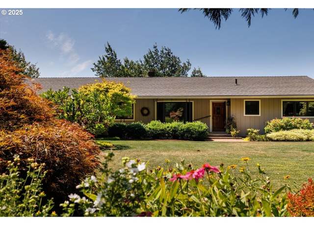 Property at 19405 NE Kings Grade, Newberg, OR 97132, 3 beds, 2 baths