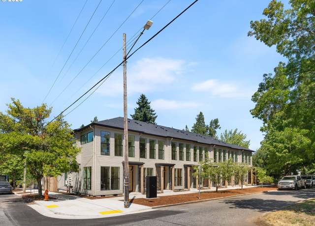 Property at 6013 NE 30th Ave #3, Portland, OR 97211, 2 beds, 2.5 baths