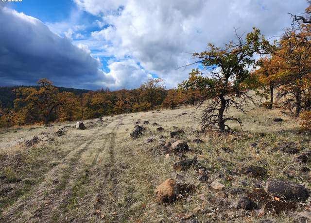 Property at Logging Gulch, Dufur, OR 97021