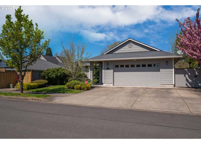 Property at 277 Benjamin St, Eugene, OR 97404, 3 beds, 2 baths
