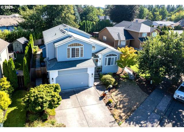 Property at 724 SW 28th St, Troutdale, OR 97060, 3 beds, 2.5 baths