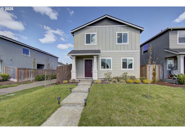 Property at 1894 Mccallum Ln, Woodburn, OR 97071, 3 beds, 2.5 baths