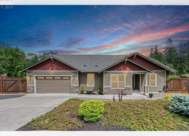 Property at 962 S 66th Pl, Springfield, OR 97478, 3 beds, 2 baths