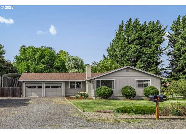 Property at 4574 Lower River Rd, Grants Pass, OR 97526, 3 beds, 2 baths
