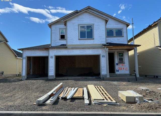 Property at 333 W 17th St, Lafayette, OR 97127, 4 beds, 3 baths