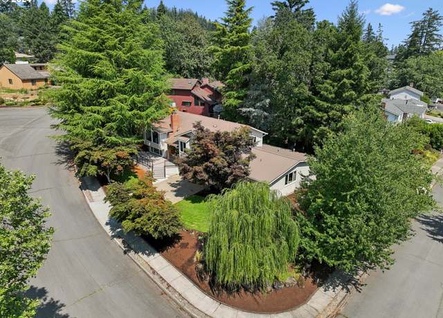 Property at 4243 Spring Rock Cir, West Linn, OR 97068, 5 beds, 3.5 baths