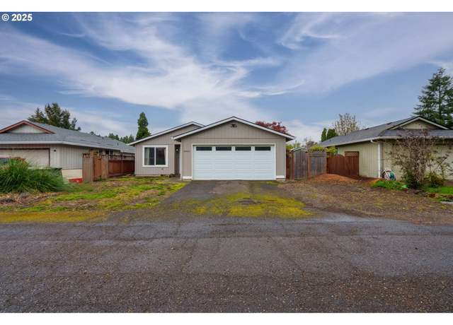 Property at 18463 NW Tara St, Beaverton, OR 97006, 3 beds, 1.5 baths