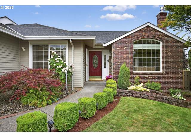 Property at 357 SW 30th Ct, Troutdale, OR 97060, 3 beds, 2 baths