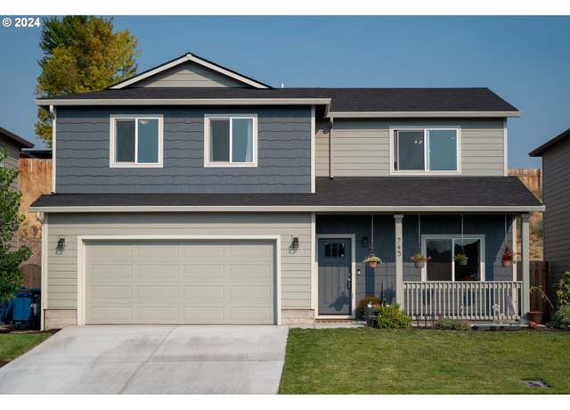 Property at 745 NE Brookstone Dr, Prineville, OR 97754, 4 beds, 2.5 baths