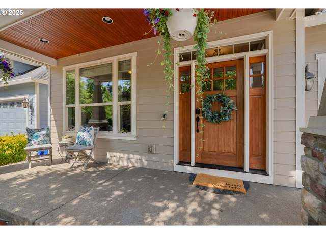 Property at 733 NE 66th Ave, Hillsboro, OR 97124, 4 beds, 2.5 baths