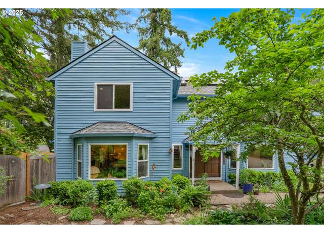 Property at 11924 SW 34th Ave, Portland, OR 97219, 5 beds, 3 baths