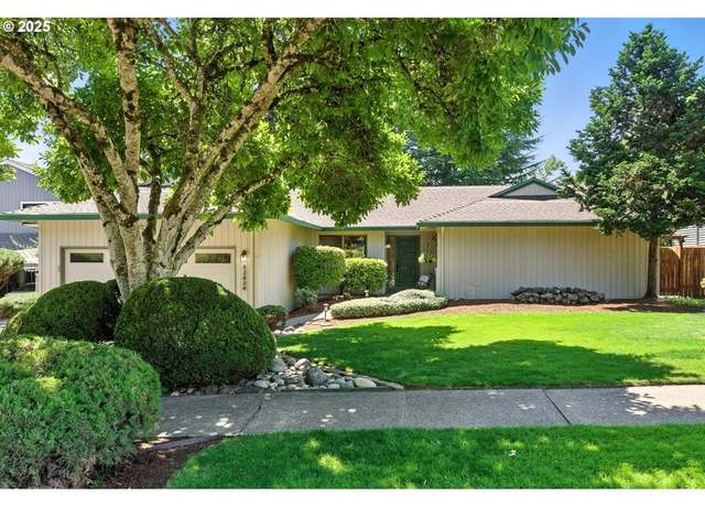 Property at 13850 SW Martingale Ct, Beaverton, OR 97008, 3 beds, 2.5 baths