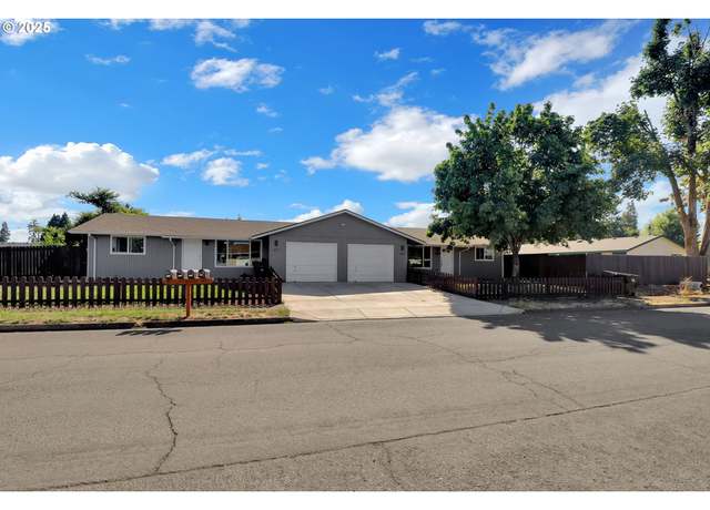 Property at 495 52nd St, Springfield, OR 97478, 4 beds, 2 baths