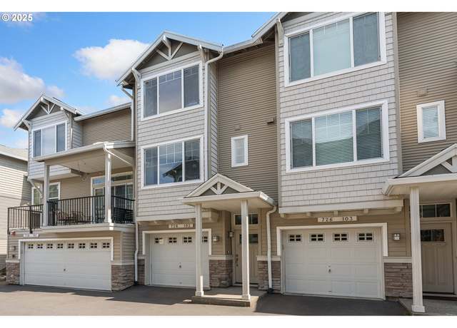 Property at 726 NW 118th Ave #102, Portland, OR 97229, 2 beds, 2.5 baths