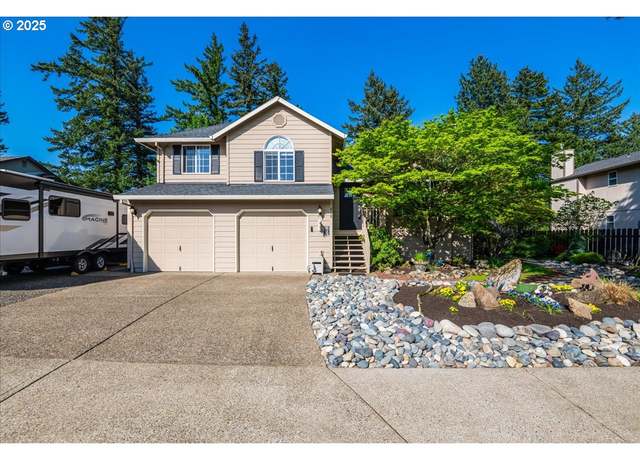 Property at 808 SE Beaver Creek Ln, Troutdale, OR 97060, 3 beds, 2.5 baths