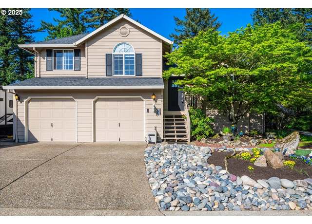 Property at 808 SE Beaver Creek Ln, Troutdale, OR 97060, 3 beds, 2.5 baths