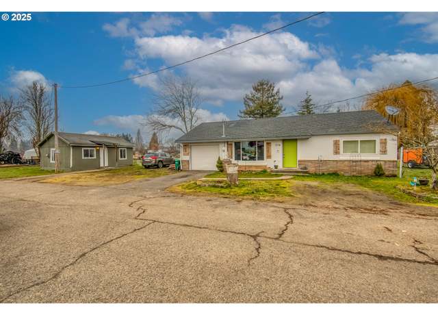 Property at 1778 Mountain View Ln, Forest Grove, OR 97116, 3 beds, 2 baths