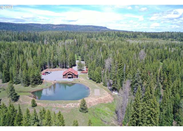 Property at 79250 Lookout Mtn Rd, Elgin, OR 97827, 6 beds, 3 baths