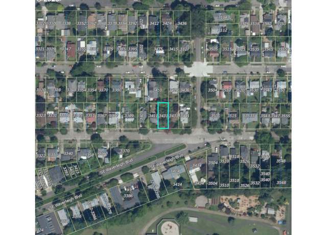 Property at 3431 SE Franklin St Unit west of, Portland, OR 97202