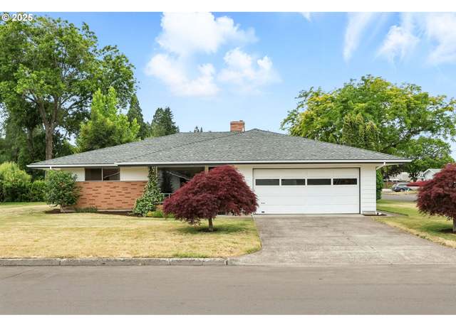 Property at 681 NE Delsey Rd, Hillsboro, OR 97124, 3 beds, 2 baths