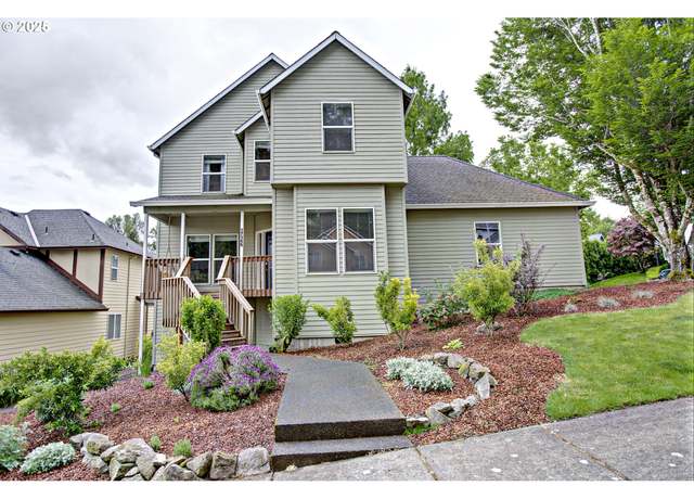 Property at 17366 Wake Robin Cir, Oregon City, OR 97045, 3 beds, 2.5 baths