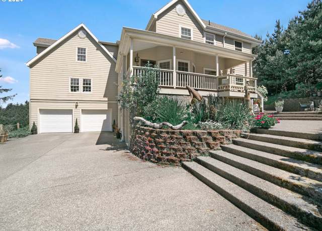 Property at 95161 Horizon Dr, Gold Beach, OR 97444, 5 beds, 4.5 baths