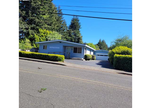 Property at 1865 Thompson Rd, Coos Bay, OR 97420, 2 beds, 1.5 baths